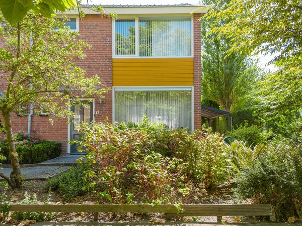 Medium property photo - Ijsbloempad 11, 3202 CH Spijkenisse